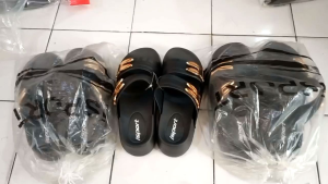 Sendal Slop Wedges Wanita Motif Strap Rabbit Tebal 5cm Bahan Karet Jelly Eva Sol Empuk Anti Slip