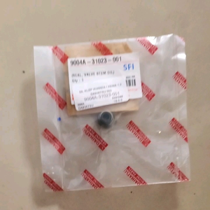 SIL KLEP AVANZA XENIA 13 DAIHATSU 9004A - 310 231-001 SEAL VALVE STEM OIL QTY 1