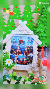 Khung hình  handmade làm  từ que kem siêu  đep