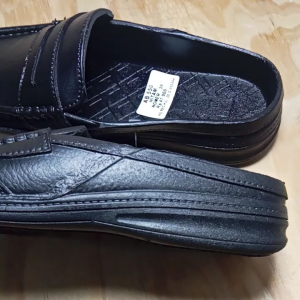 Sepatu Slip On/Sandal Sepatu Karet Hitam Polos
