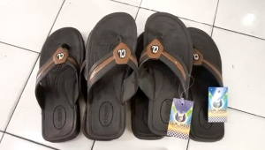 Sandal Clarudo Jepit / Sandal Jepit Pria / Sandal Karet / Sandal Murah / Sandal Pria Dewasa / Sendal jepit Full Karet