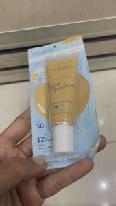 Wrdh Lightening Liquid Foundation: Peningkatan Warna Kulit & Penutup Noda Kulit