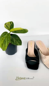 sandal heels wanita elegan hak tahu 3cm Vitta tumpuk