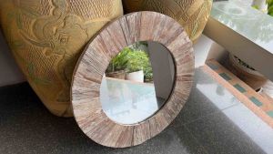 กระจกติดผนัง กรอบกระจก ปีกไม้ ไม้สัก สีขัดขาว โชว์ลายไม้ แต่งผนัง วงกลม กระจกวงกลม มินิมอล 60x2.5x60cm  ของแต่งบ้าน Teak Wood Bark Round Wall Mirror