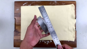 cetakan cromboloni viral diameter lingkaran 10cm tinggi 4cm