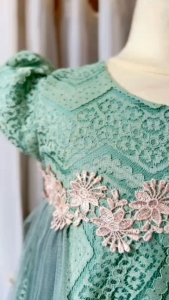 dress / Gaun Pesta anak perempuan usia 3-9 tahun brukat malika motif terkini