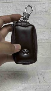 Gantungan Kunci Mobil & Motor Kulit: Tips dan Trik