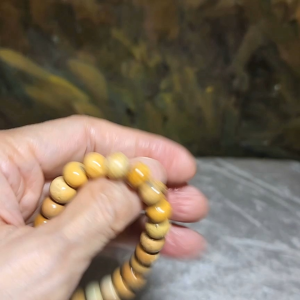 9.5mm+ Premium natural untreated Hubei Turquoise yellow green traditional old style beads bracelet  精品天然原矿湖北松石菜籽黄老型珠手链