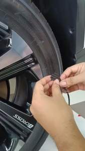 Toyota Yaris Cross Premium Luxury สติกเกอร์ฟิล์มกันรอยล้อแม็กซ์ : (แม็กซ์ 18 นิ้ว) 【STICCAR】