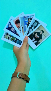 1 Hari Jadi Cetak Foto Polaroid 2R 50 Foto Bahan Glossy 260 Tebal Bisa COD Gratis Ongkir