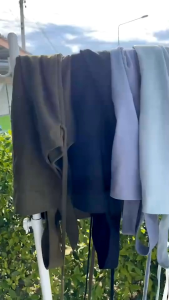 สายเดี่ยวบ่าใหญ่ เอี๊ยมกระโปรงผ่าหน้า - กระบวนการผ่าตัดเอี๊ยมสำหรับกระโปรงสั้นที่แข็งแกร่ง