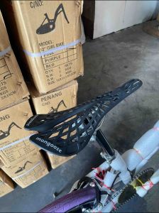 Spider seat Cycling Saddle Fixie MTB light weight seat Hollow Saddle Fixie MTB Racing Bike Basikal