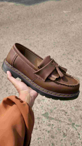 Sepatu Loafers Docmar Adrian Tassel Brown Premium Faux Leather