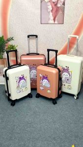 Vali Du Lịch Thỏ Con Siêu Kute Hình In UV Không Bong Tróc Chất Liệu Nhựa PC+ABS Bánh Xe Linh Hoạt Khóa Bảo Mật