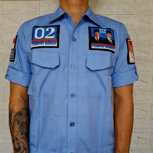 Kemeja PRABOWO GIBRAN CAPRES 02 Kualitas Premium 1 Set Emblem ( Ukuran S - 5XL )
