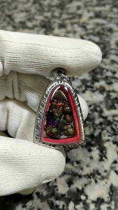 Colorful Leklai Pendant 彩色力泥吊坠 Leklai Amulet 马来西亚力泥 100% Natural Leklai Malaysia