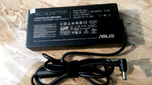 Adaptor Laptop ASUS ROG 19.5V 11.8A: Aksesoris Laptop ASUS Terbaik