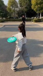 Đồ Chơi Ném Đĩa Bay Loại 20cm An Toàn Nhiều Họa Tiết Vui Nhộn Dễ Thương Cho Trẻ Em