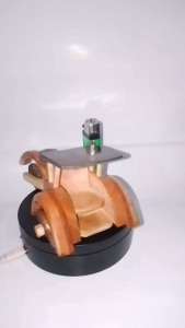 Miniatur Becak Kayu Souvenir: Hiasan Dekorasi Interior Unik