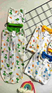 3 pcs bedong instan resleting + topi bayi baru lahir seri putih motif