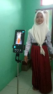 Seragam SD MI Rok Panjang Merah Cokelat Putih Hijau