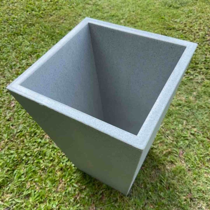 10 อันดับ กระถางโมเดิร์นยอดนิยมสำหรับแต่งสวนและบ้าน อัปเดตปี 2025