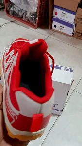 Sepatu badminton sepatu raning sepatu gym sepatu haking sepatu olahraga sepatu pria wanita