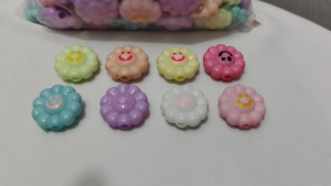 250grams (est.80pcs) Smiley Flower 25mm Beads Pastel Color Cute Daisy Spacer Beads DIY Bracelet Necklace Keychain Jewelry Making Accessories