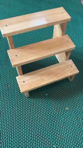 Kệ gỗ 3 tầng trang trí đa năng bằng gỗ cao su tự nhiên