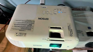 Máy chiếu Dell 4320 như mới giá rẻ