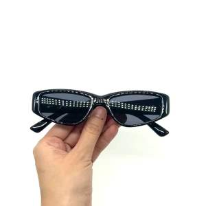 [G33] แว่นกันแดด อะไหล่เงิน แมชได้ทุกลุค เลนส์ UV400