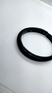 gelang akar bahar hitam engsel tengah C84