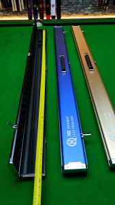 กล่องไม้คิวแบบอลูมิเนียม 3 ช่อง ใส่ไม้คิวได้ยาวสุด 58.5 นิ้ว ภายในเป็นยาง แข็งแรง