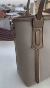 Tas tote terbaru kombinasi