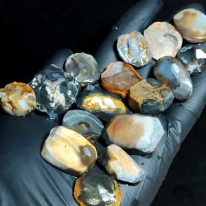 Batu Karangnunggal Motif Polkas / Bahan Akik Batu Karangnunggal Bisa Pilih Variasi Pilih Sesuka Hati