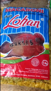makaroni lohan berat 1bks 1kg / makaroni basah / maklor / makaroni pedas