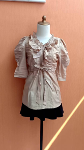 atassn kemeja wanita cream S M cewek lengan pendek puff MEWAH dada rempel cute blouse