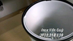 EUROGOLD THÙNG RÁC TRÒN ÂM TỦ GẮN CÁNH