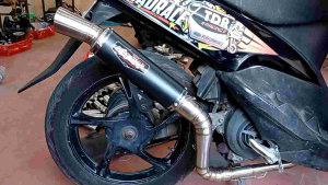Knalpot Black Devil Corong: Desain Kobra & Aksesori Motor