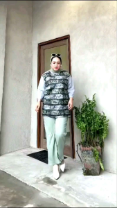 ONE SET WANITA SETELAN KAOS LANICHA SETCEL KEKINIAN PAKAIAN WANITA TERBARU