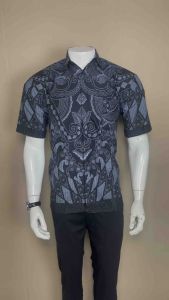 Kemeja batik pria lengan pendek