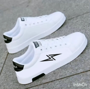 Sepatu Putih Pria & Wanita Terbaru: Fashion Keren Simpel