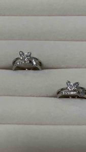 แหวนเงินเพทายลายผีเสื้อ ผ่านการทำพิธีกรรม