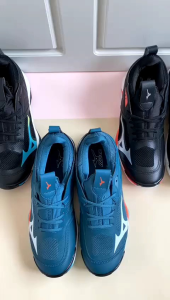 SEPATU OLAHRAGA PRIA IMPORT / SEPATU MIZUNO PRIA 2270