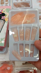 M20 Bộ 24 móng tay giả đính đá thiết kế nail box đẹp có sẵn keo