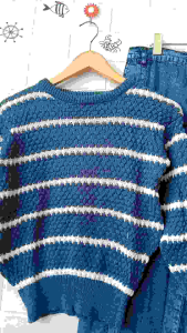 Setelan rajut polet dan celana jeans