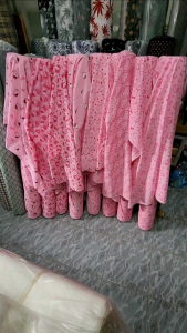 ผ้าคอตตอนทีซี ลายการ์ตูน คิตตี้ แมว หน้ากว้าง 45 นิ้ว ผ้าเมตร คอตตอน ถ่ายพร็อพ ฉาก ปูโต๊ะ