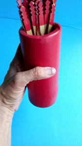 กระบอกไม้เซียมซี30ไม้พร้อมไม้เซียมซีงานไม้ไผ่ทั้งหมด ขนาด8.5*8.5*19ซม. ไม่ได้เขียนเลขที่ไม้นะคะ ลูกค้านำไปทำเองได้เลยค่ะ