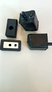 Karet Ganjal Pintu Bak Belakang Daihatsu Grand Max/L-300/T-120ss Pick Up Original Harga 1 Pcs