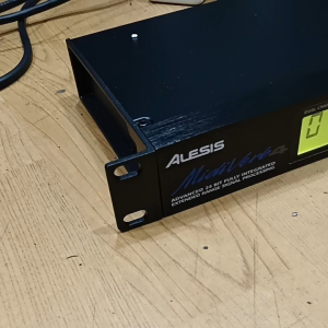 Effect/Efek Vocal Alesis Midiverb4/Midiverb 4